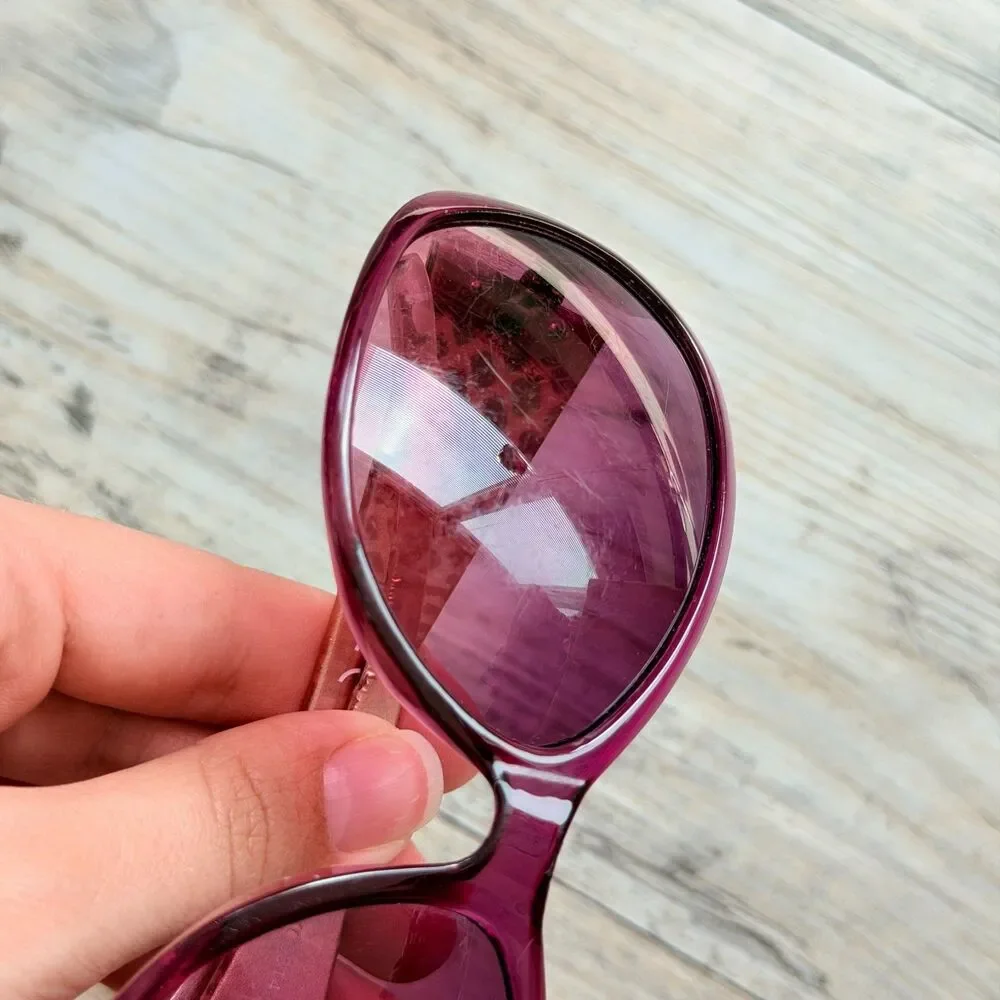 Foster Grant Y2K Sunglasses Purple Oversized Demure Retro Glam UV Protection